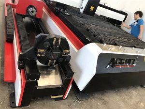 Karbon çelik cnc fiber lazer kesim makinesi hızlı kesim hızı enerji tasarrufu